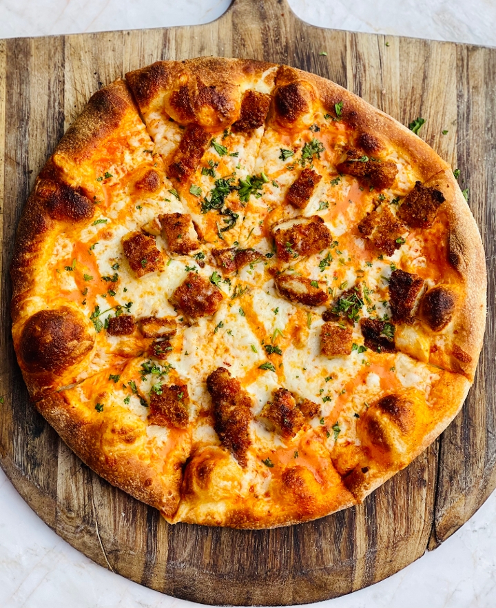 Order Buffalo Chicken Pizza food online from Bernini's Bistro store, La Jolla on bringmethat.com