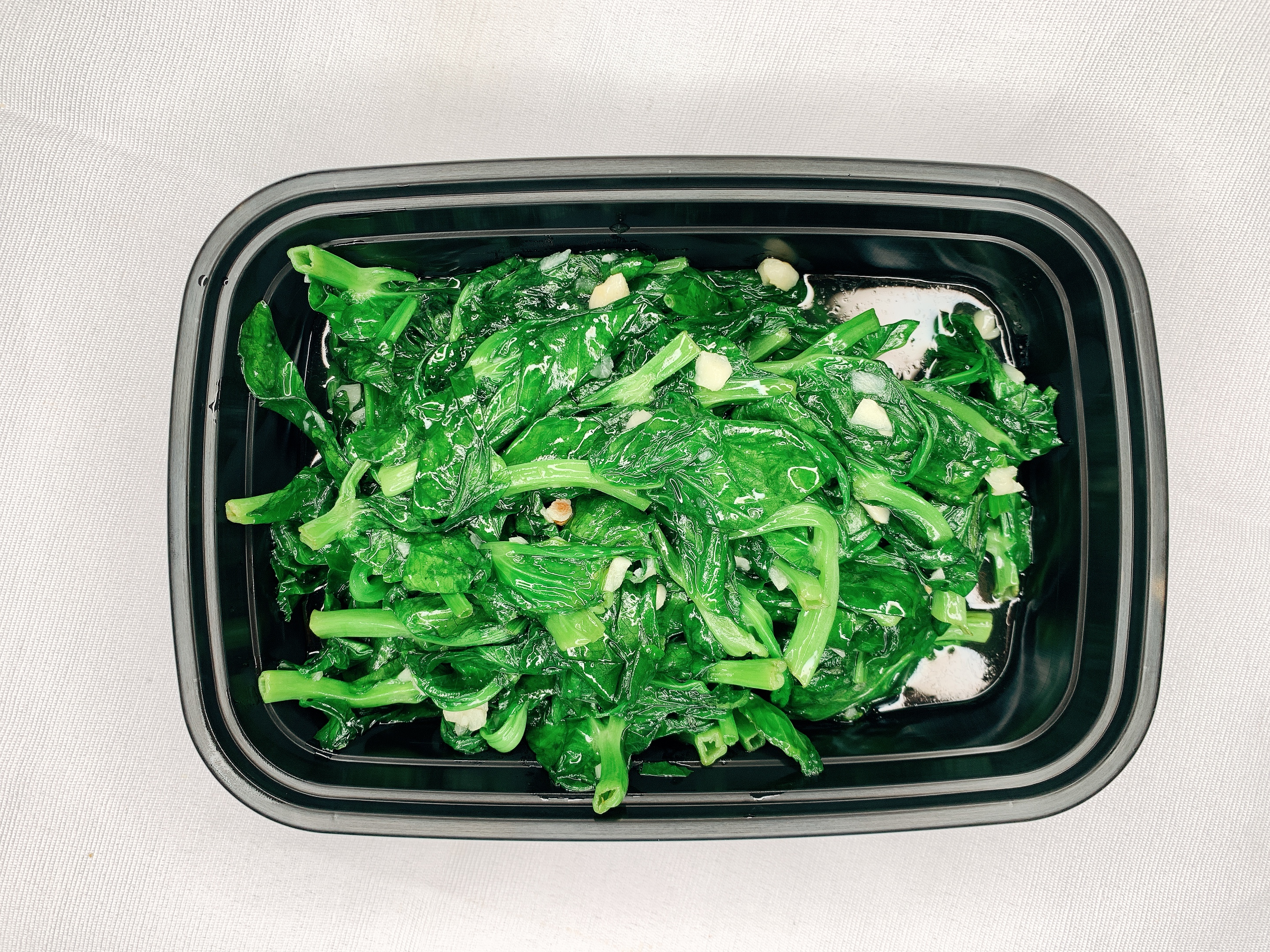 Order Pea Shoots with Garlic 蒜蓉豆苗 food online from Royal Pot store, East Lansing on bringmethat.com