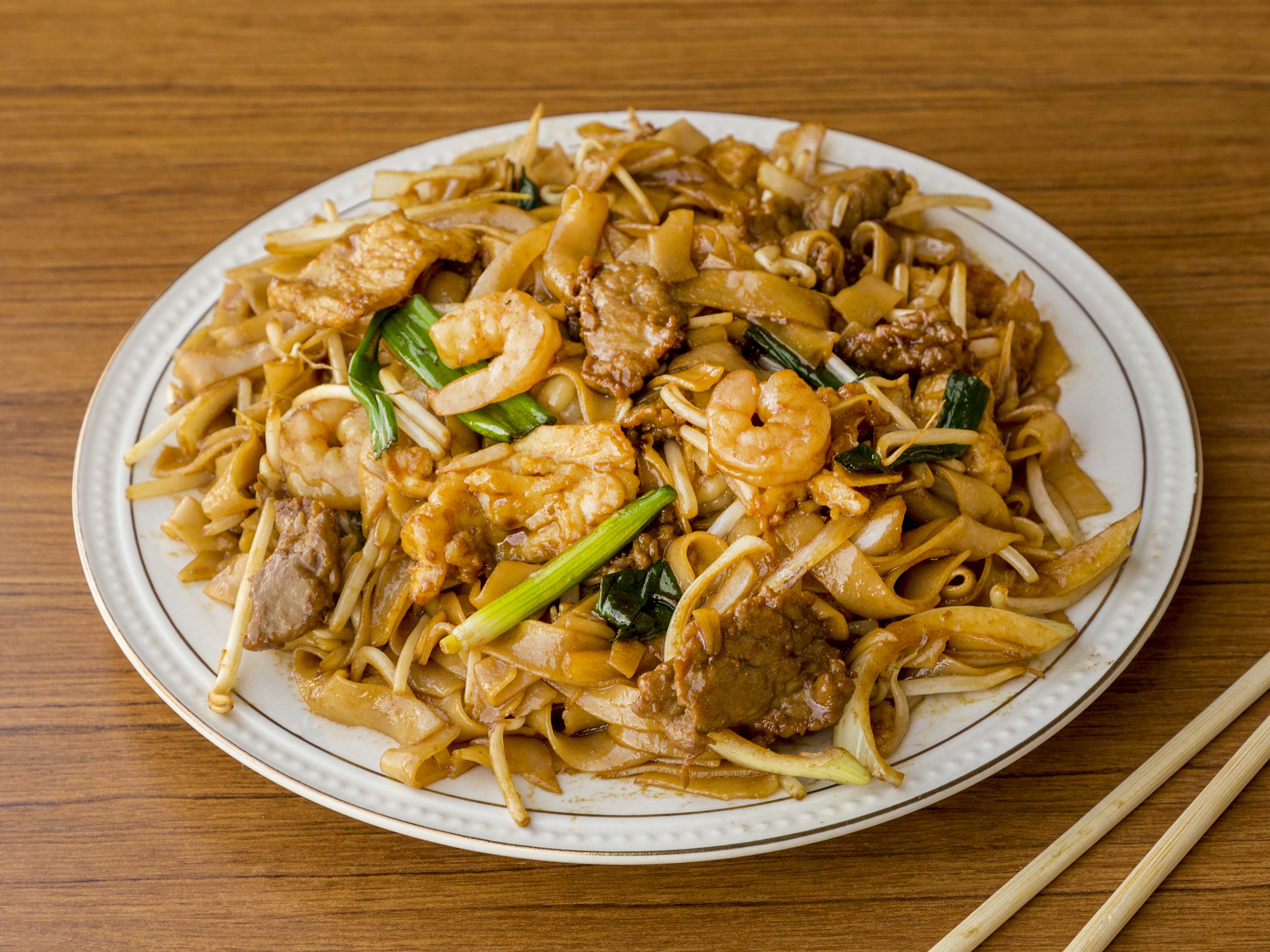 Order House Chow Fun food online from Lis Asian store, Tempe on bringmethat.com