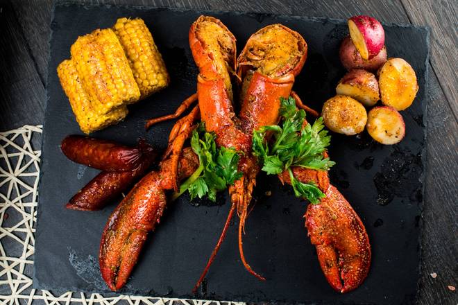 Order Boiled Live Lobster Bag food online from Big Ez Seafood & Oyster store, Kenner on bringmethat.com