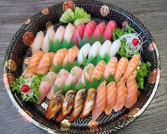 Order C 7 . 32 pcs Assort Sushi (32 pcs Chef’ choice) food online from Haru Hana store, Palisades Park on bringmethat.com