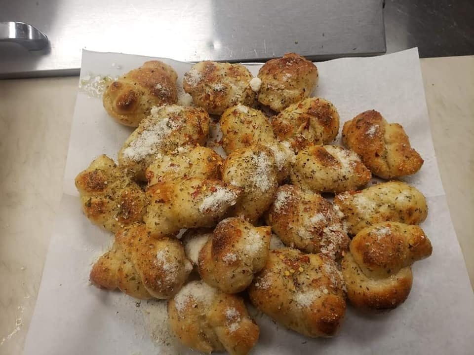 Order Scotto's Delicious Garlic Knots - 5 Pieces food online from Scotto Pizza store, Hermitage on bringmethat.com
