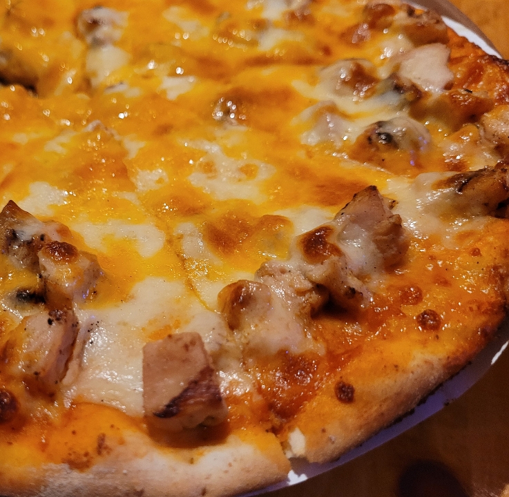 Order Buffalo Chicken Pizza food online from JJ Twigs Pizza Pub store, Palatine on bringmethat.com