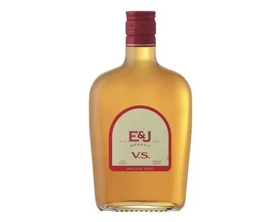 Order E&J VS, 375mL brandy (40.0% ABV) food online from Tenderloin Liquor store, San Francisco on bringmethat.com