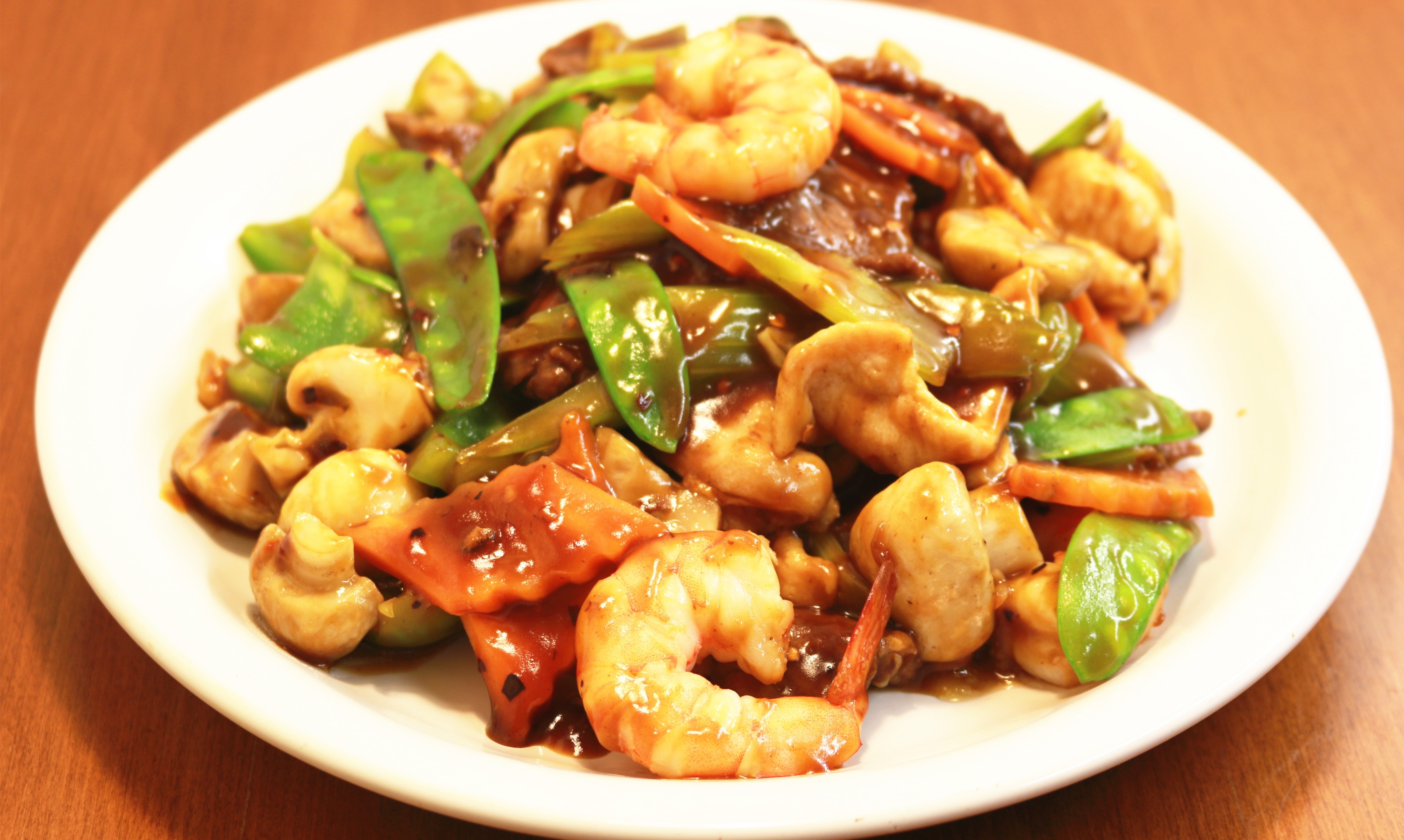 Order Spicy Triple Delight️ food online from Lucky Wok Chinese Kitchen store, Garden City on bringmethat.com