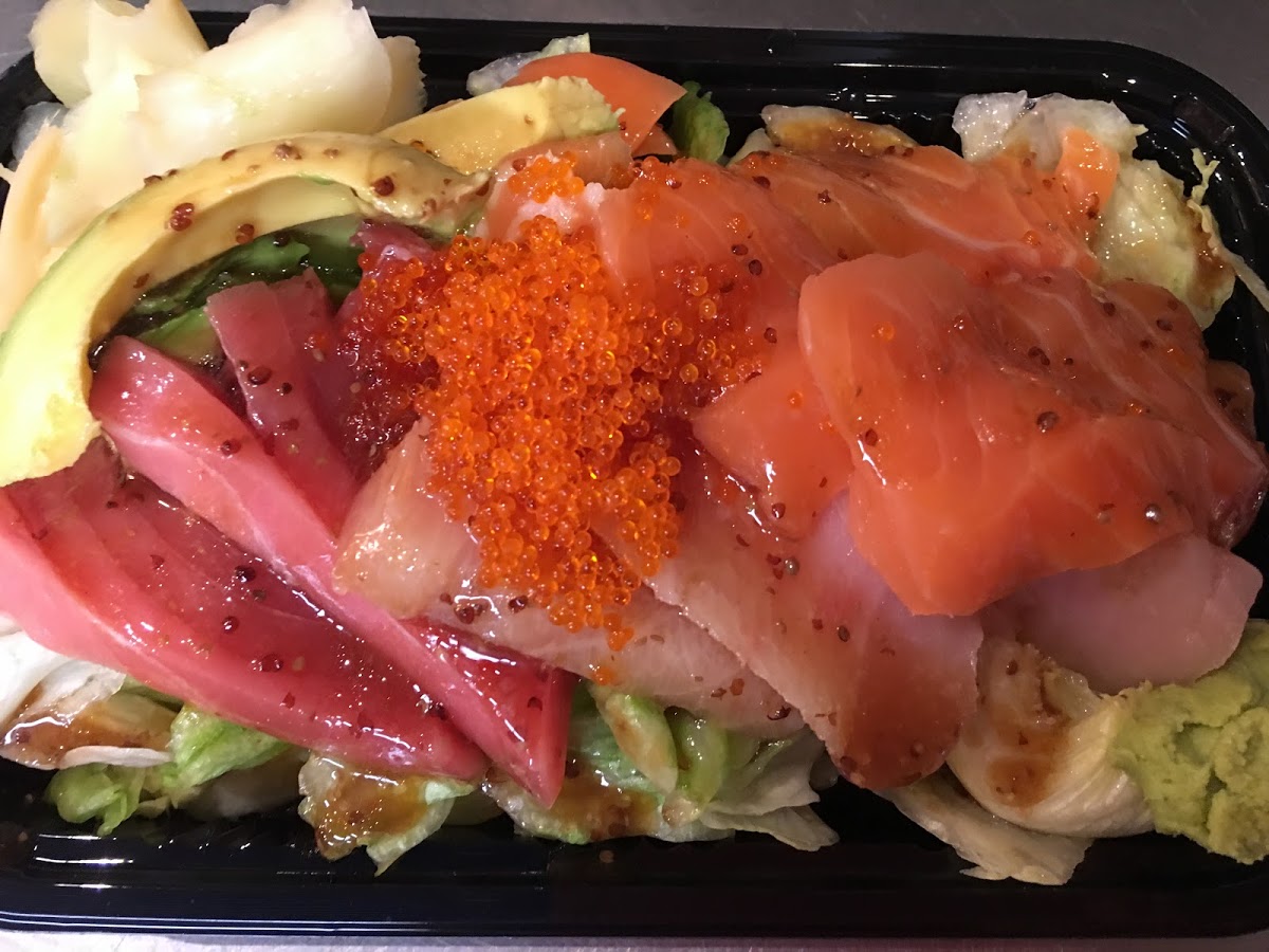 Order 16. Sashimi Salad food online from Sushi Kinta store, San Francisco on bringmethat.com