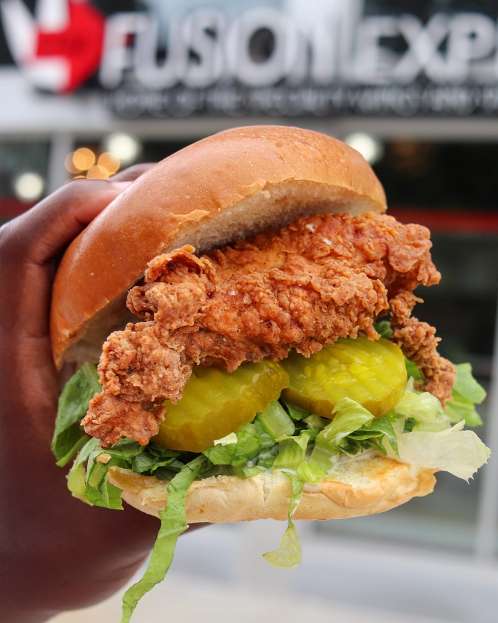 Order Fried Chicken Sandwich food online from Star Fusion Express store, Philadelphia on bringmethat.com