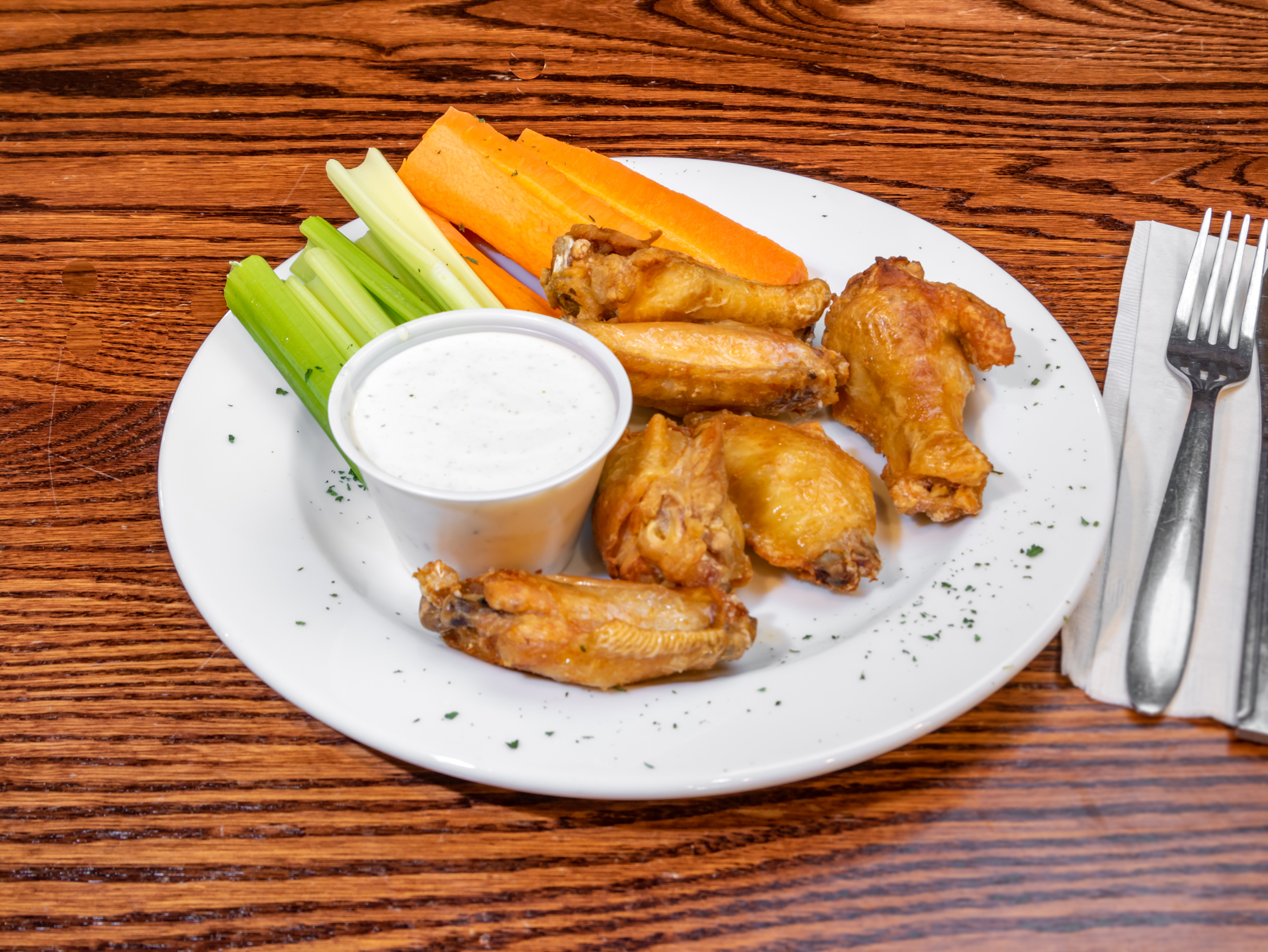 Order Wings  food online from Murphy Pub & Grill store, Rockford on bringmethat.com