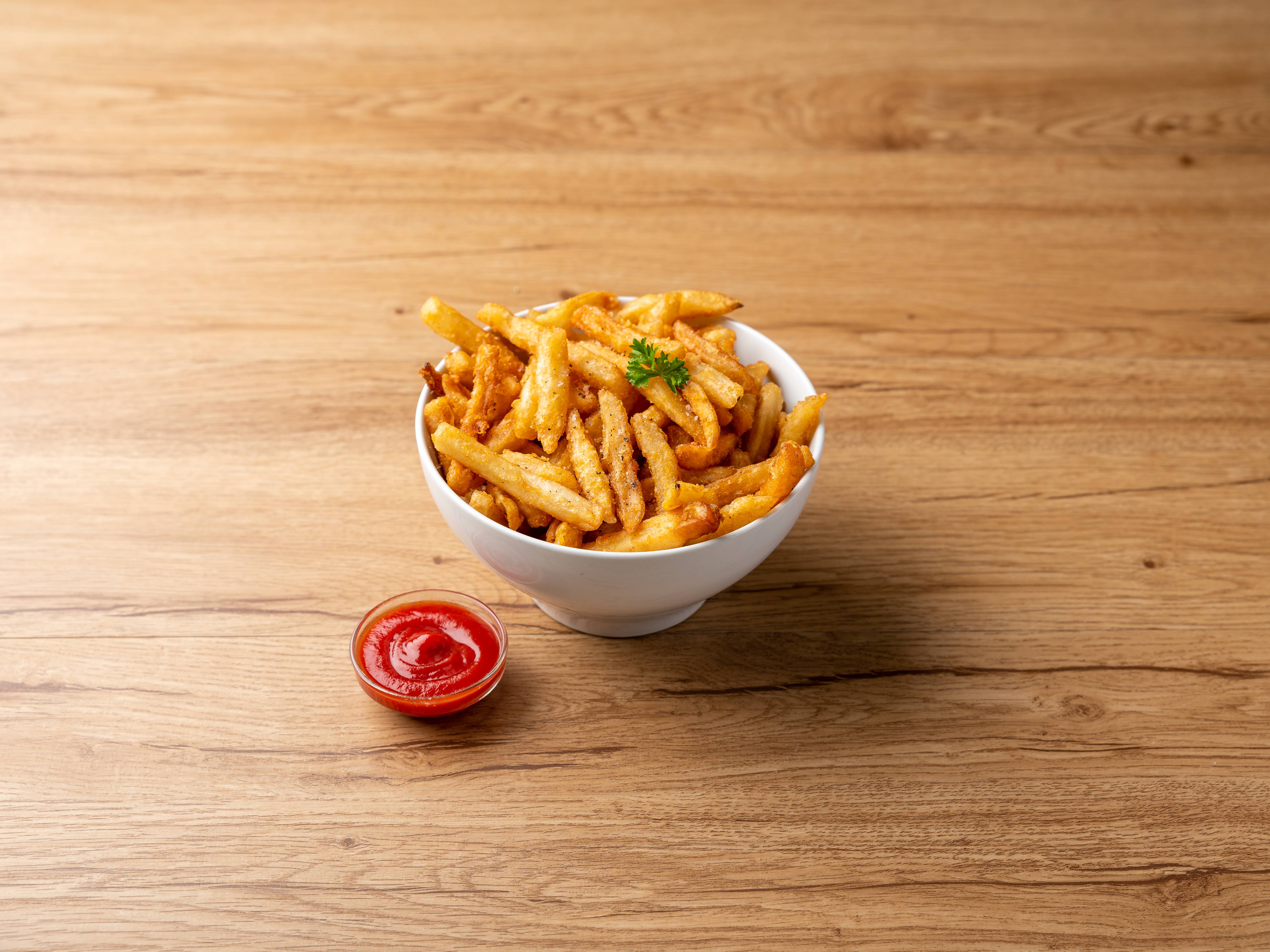 Order French Fries food online from Mario Pizza store, Philadelphia on bringmethat.com