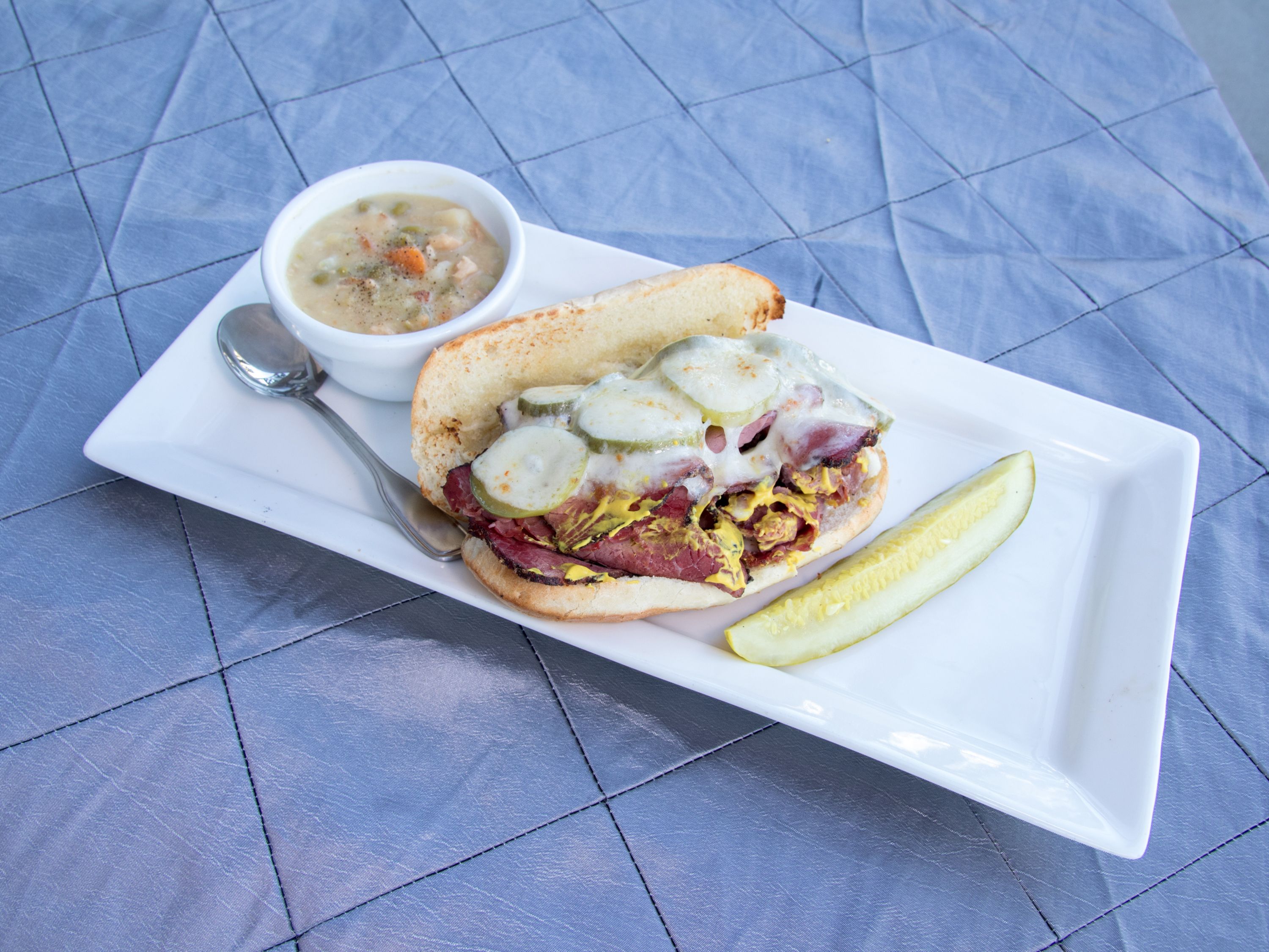 Order Pastrami Sandwich food online from Gateway Deli And Cafe store, Ontario on bringmethat.com