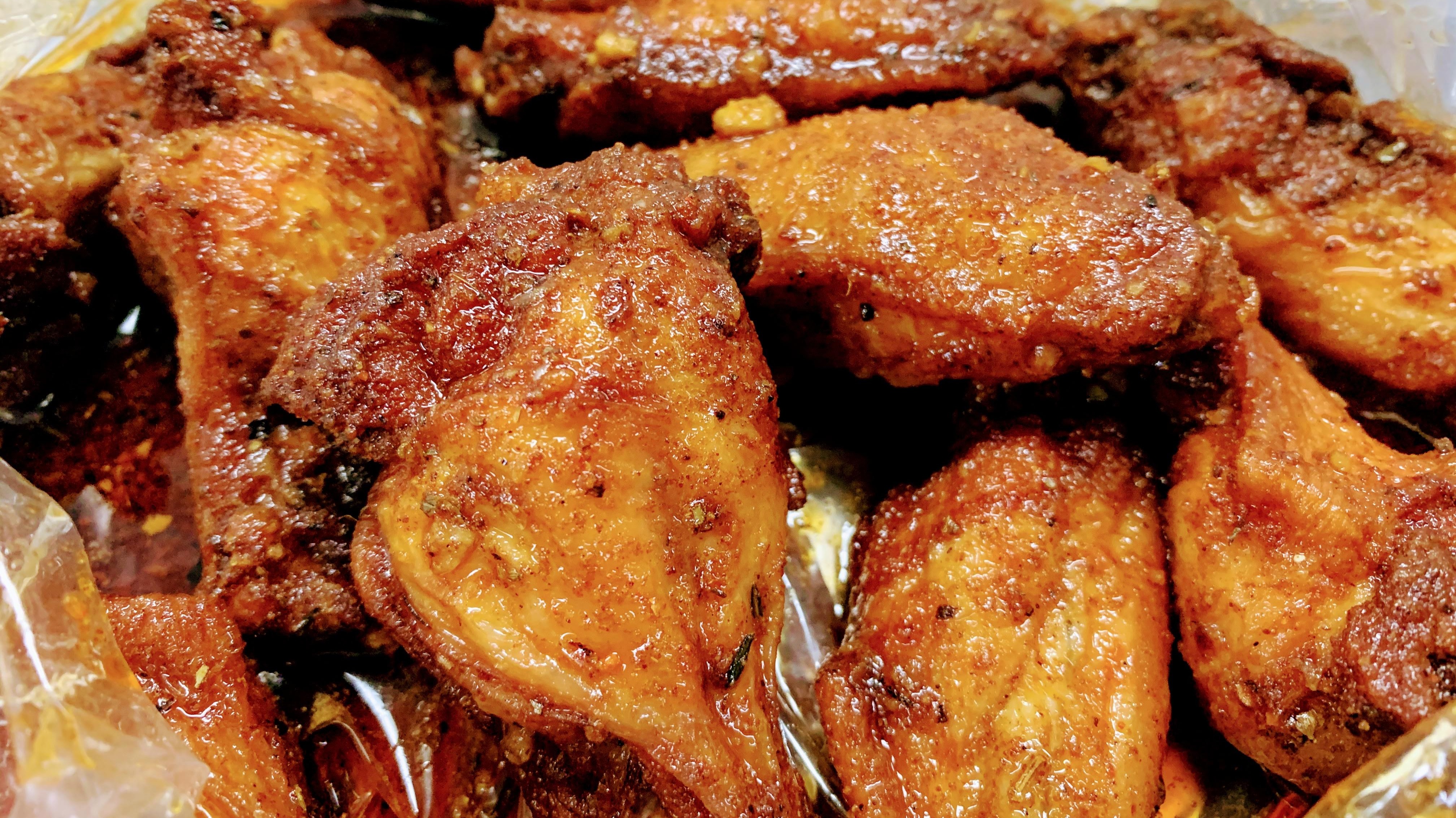 Order Twisted Wings (Non-Breaded) food online from The Twisted Crab store, Hampton on bringmethat.com