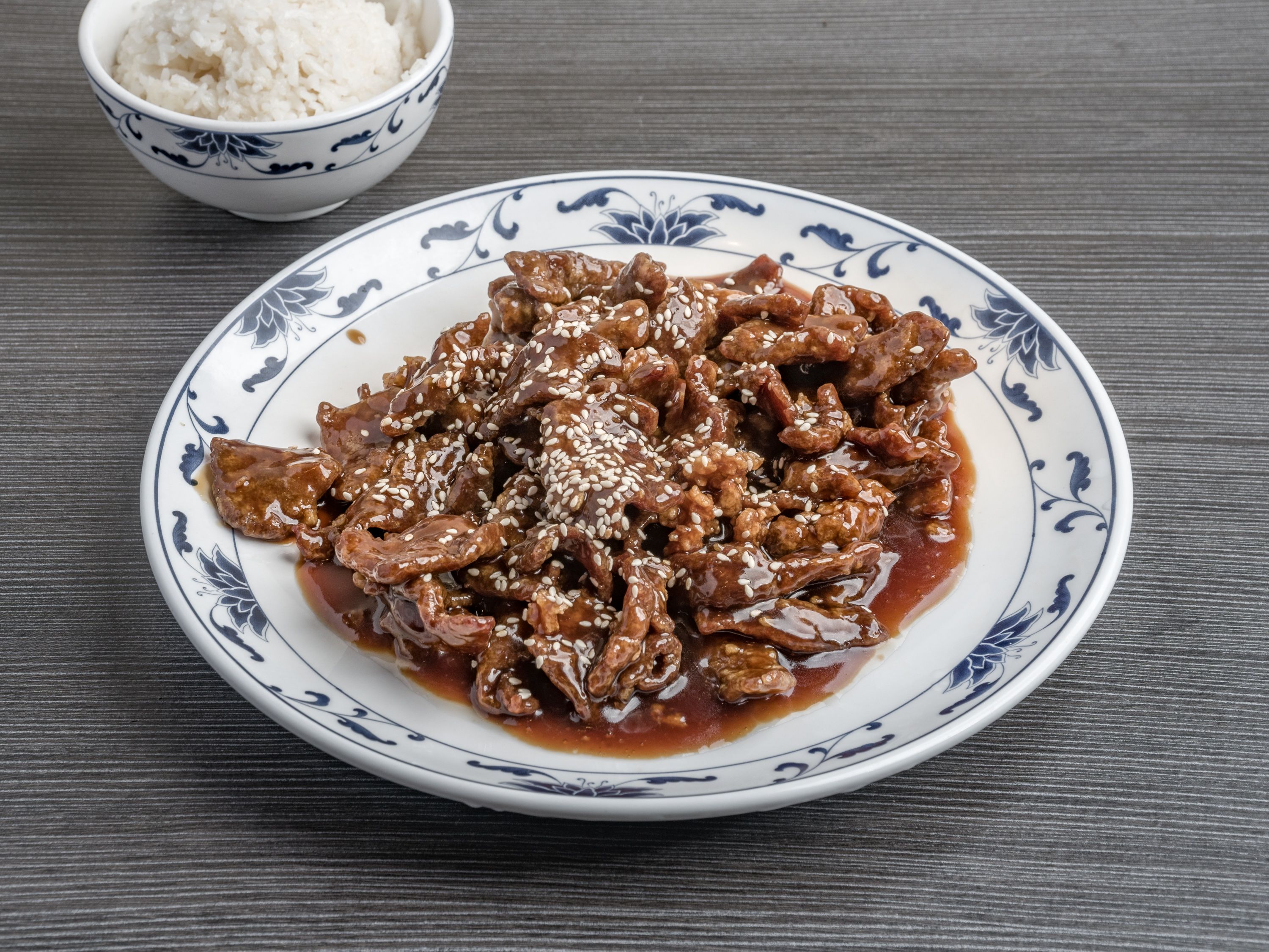 Order Sesame Beef food online from Mark Pi's China Gate store, Zanesville on bringmethat.com