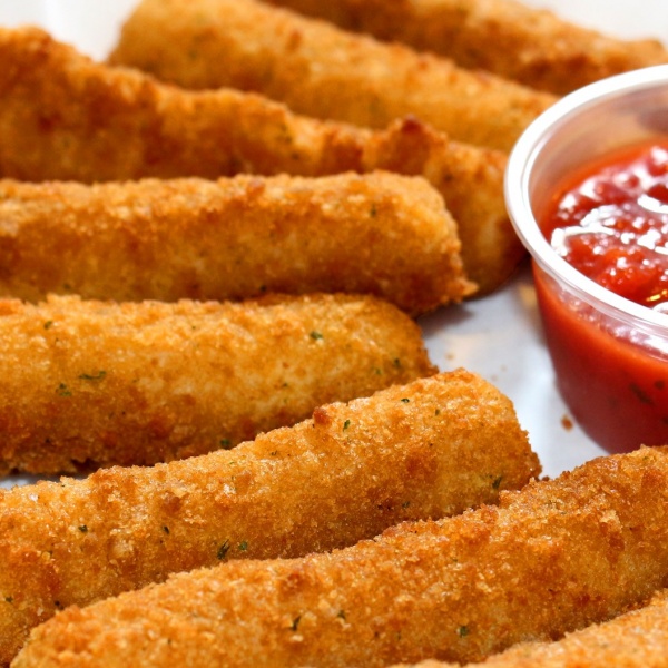 Order Mozzarella Cheese Sticks food online from Lucky 7 pizza store, Glendale on bringmethat.com