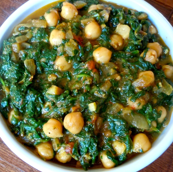Order Palak Cholay (Spinach & Chickpeas) food online from New Tandoori Cafe store, San Jose on bringmethat.com