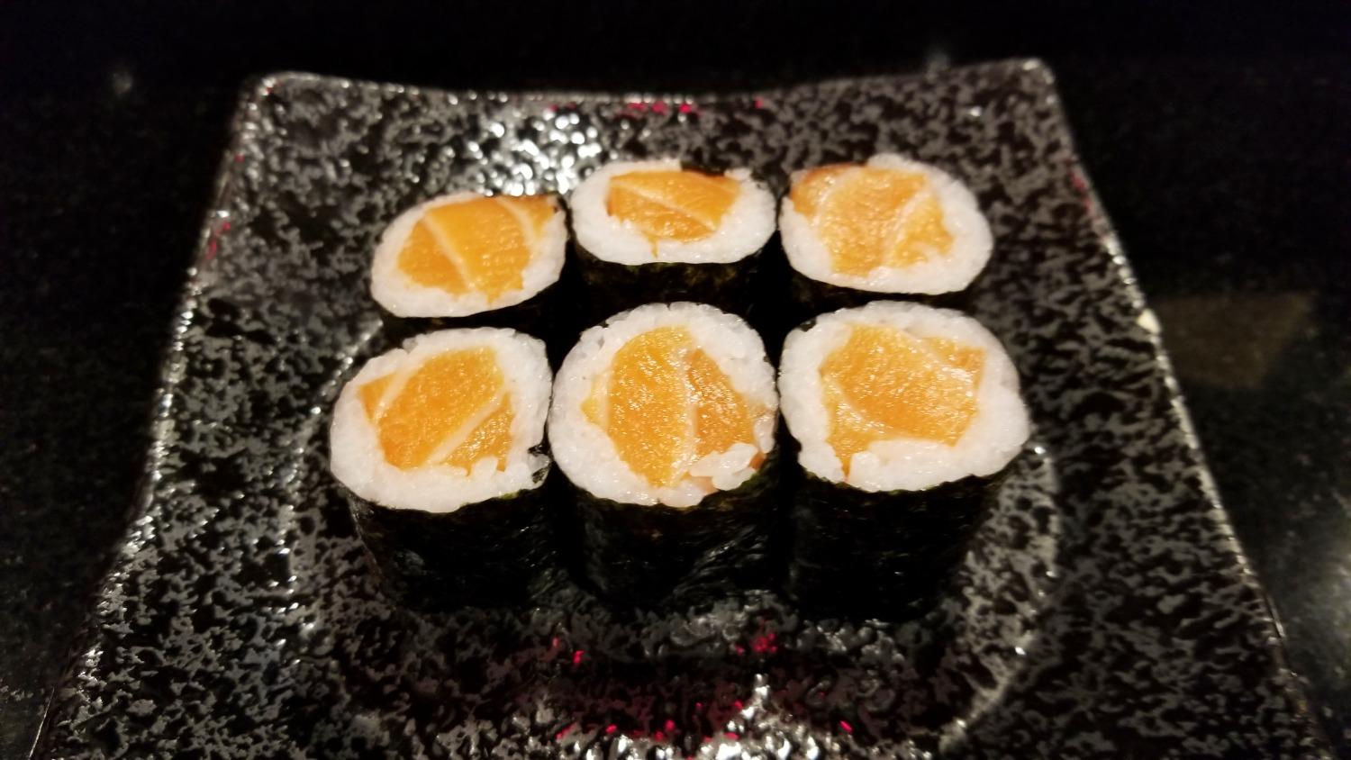 Order Salmon Cut Roll/ Maki food online from Tokyo Sushi store, Santa Clarita on bringmethat.com
