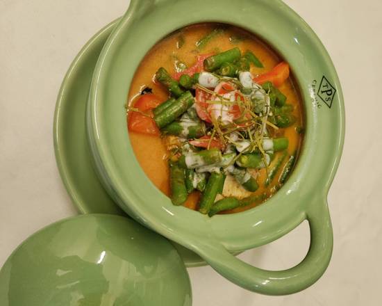 Order Panang Curry food online from Bangkok Thai Express Restaurant store, San Rafael on bringmethat.com