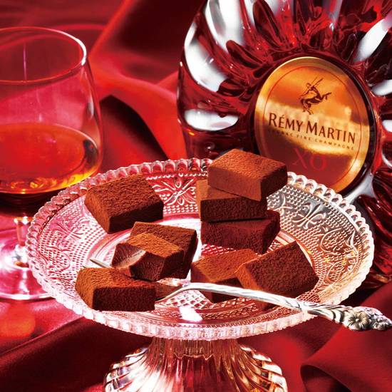 Order Nama Chocolate “Rémy Martin” food online from Royce Chocolate store, Torrance on bringmethat.com