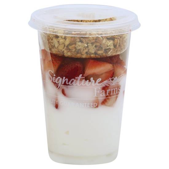 Order Signature Farms · Vanilla Yogurt Parfait with Strawberry (12 oz) food online from Safeway store, North Bend on bringmethat.com