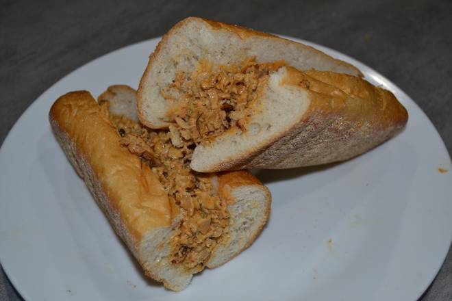 Order Buffalo Chicken Cheesesteak food online from Tommy's Original Pizza store, West Chester on bringmethat.com