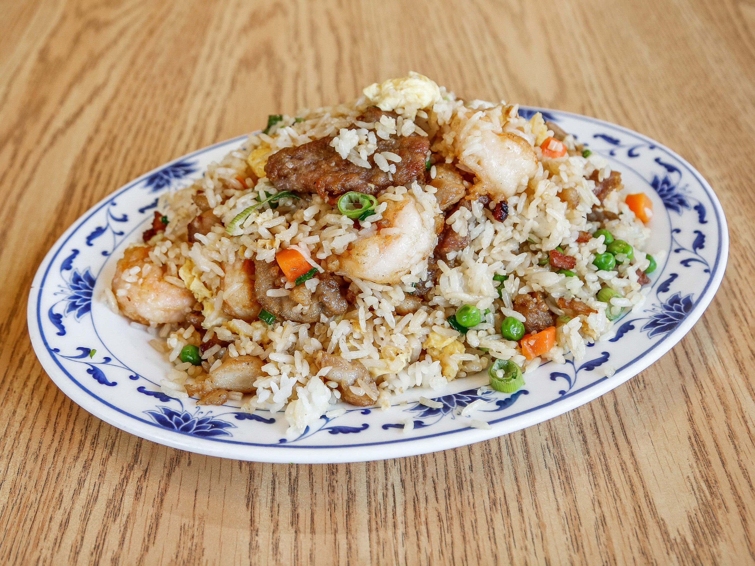 Order 1. Vegetable Fried Rice food online from Panda Kitchen store, Carson City on bringmethat.com