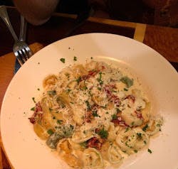 Order Pasta with Alfredo Cream Sauce - For One food online from Mama Mia Ristorante store, Marmora on bringmethat.com