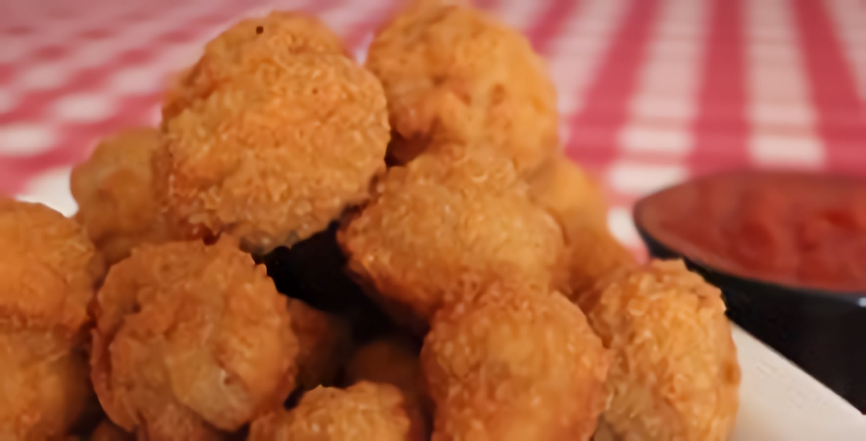 Order Breaded Mushrooms - Appetizer food online from Aurelio's Pizza store, Chicago Heights on bringmethat.com