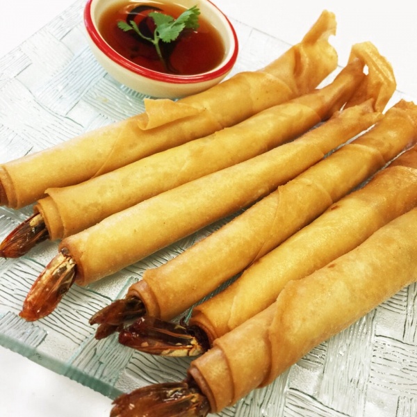 Order Shrimp Rolls food online from Pad Thai Restaurant store, Santa Ana on bringmethat.com