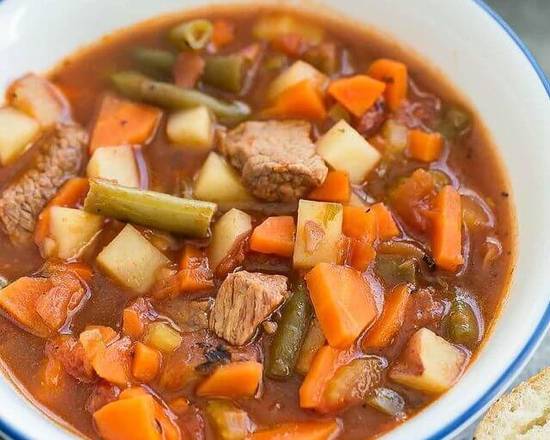 Order Guinness Beef Stew  food online from Soup Kettle Grille store, Meridian on bringmethat.com