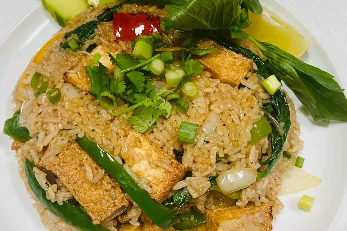 Order V11. Vegan Spicy Fried Rice food online from Pho Vieng store, Fort Worth on bringmethat.com