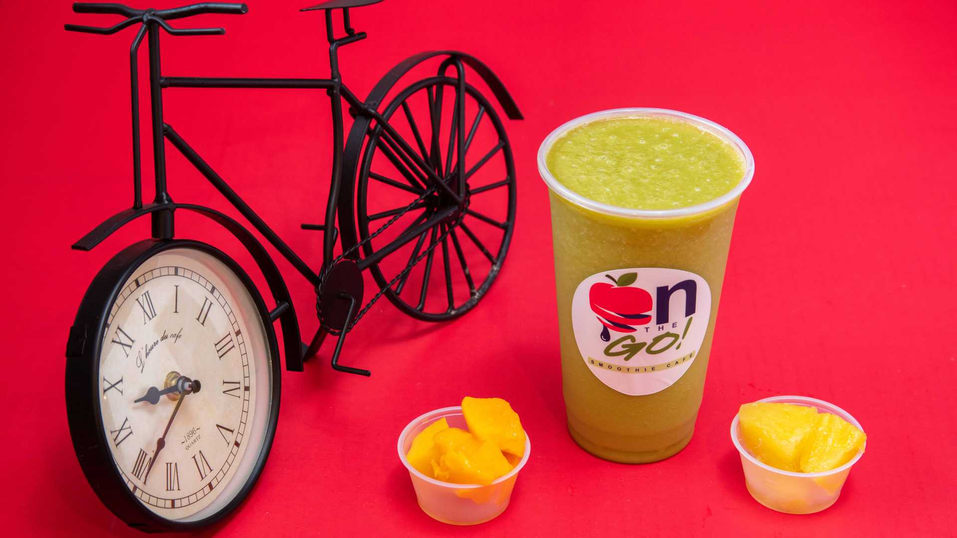 Order Matcha Mango Madness Smoothie food online from On The Go Smoothie Cafe store, Farmington on bringmethat.com