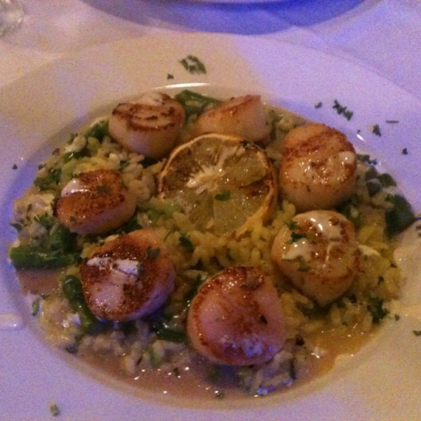 Order Scallops Risotto food online from Toscana Ristorante store, Plymouth on bringmethat.com