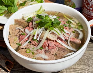 Order 3.1 Phở đặc Biệt (Beef Combo Pho) food online from Saigon Jade Restaurant store, Mesa on bringmethat.com