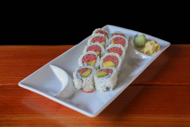 Order Sushicado Roll  food online from Tommy Tavern + Tap store, Princeton on bringmethat.com