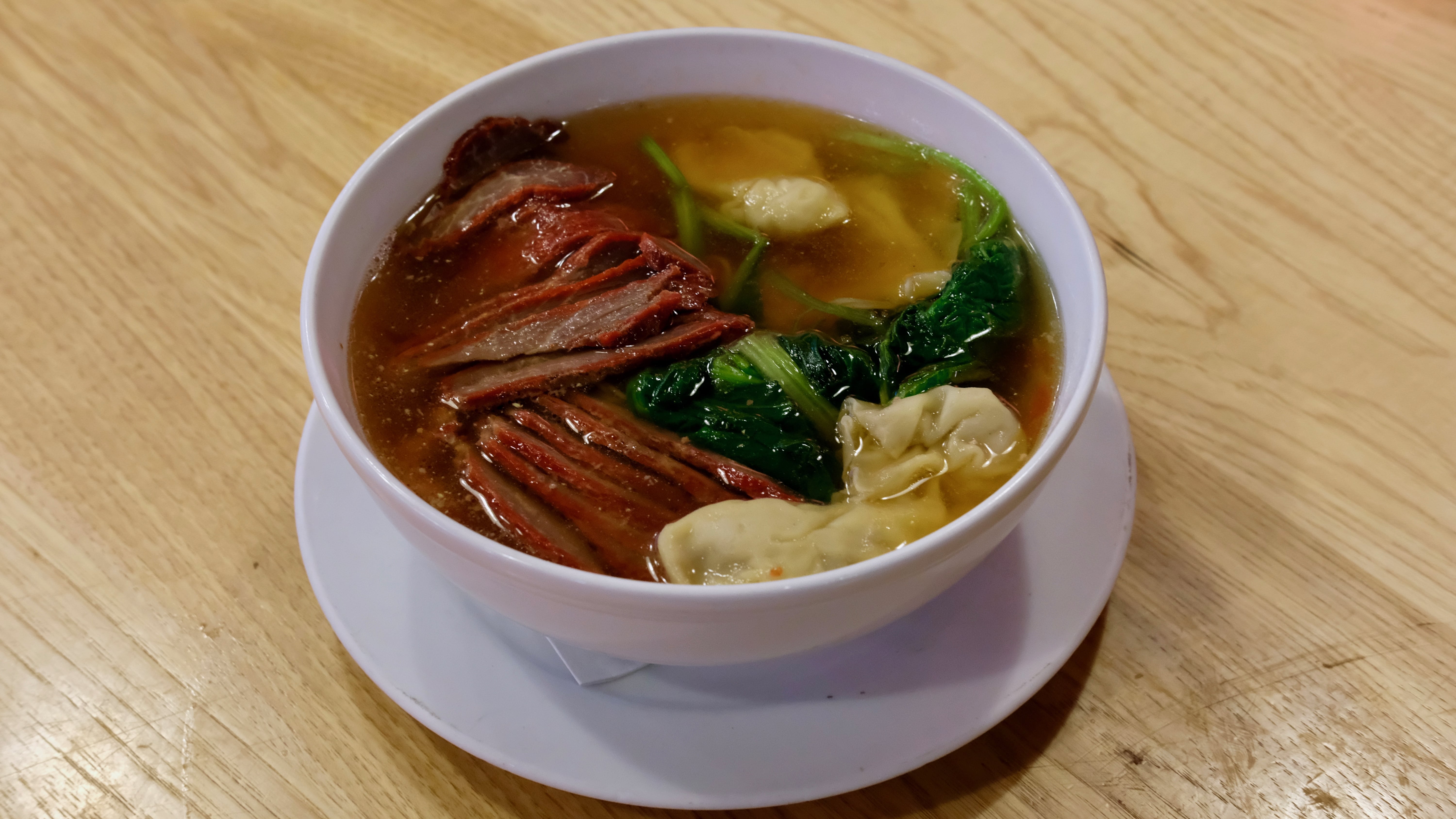 Order 5. Roast Pork and Wonton Soup food online from Ollie's Sichuan store, New York on bringmethat.com