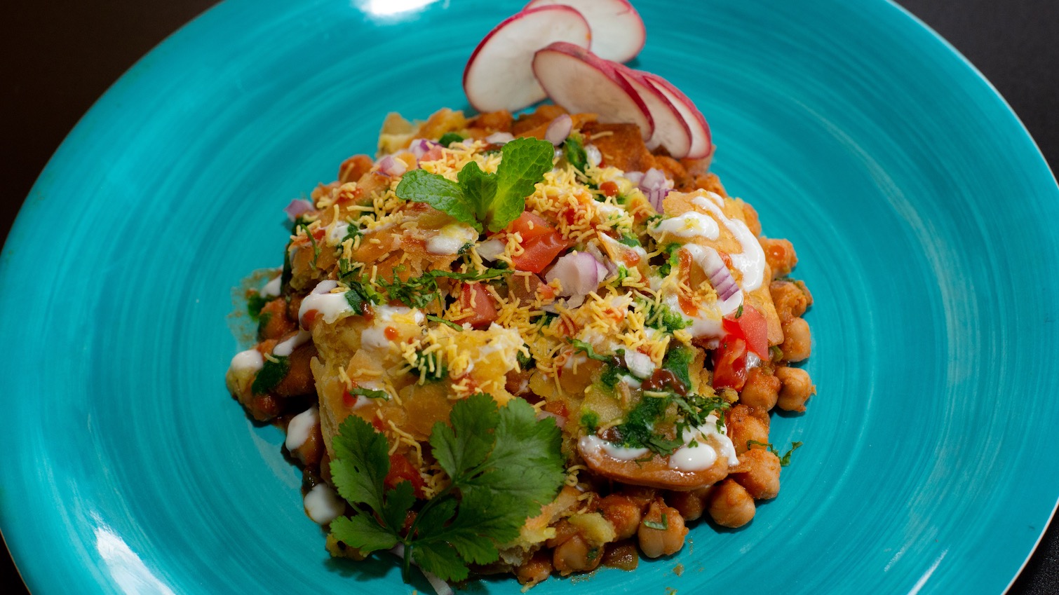 Order Samosa Chaat food online from Masala Desi Cafe store, Burlingame on bringmethat.com
