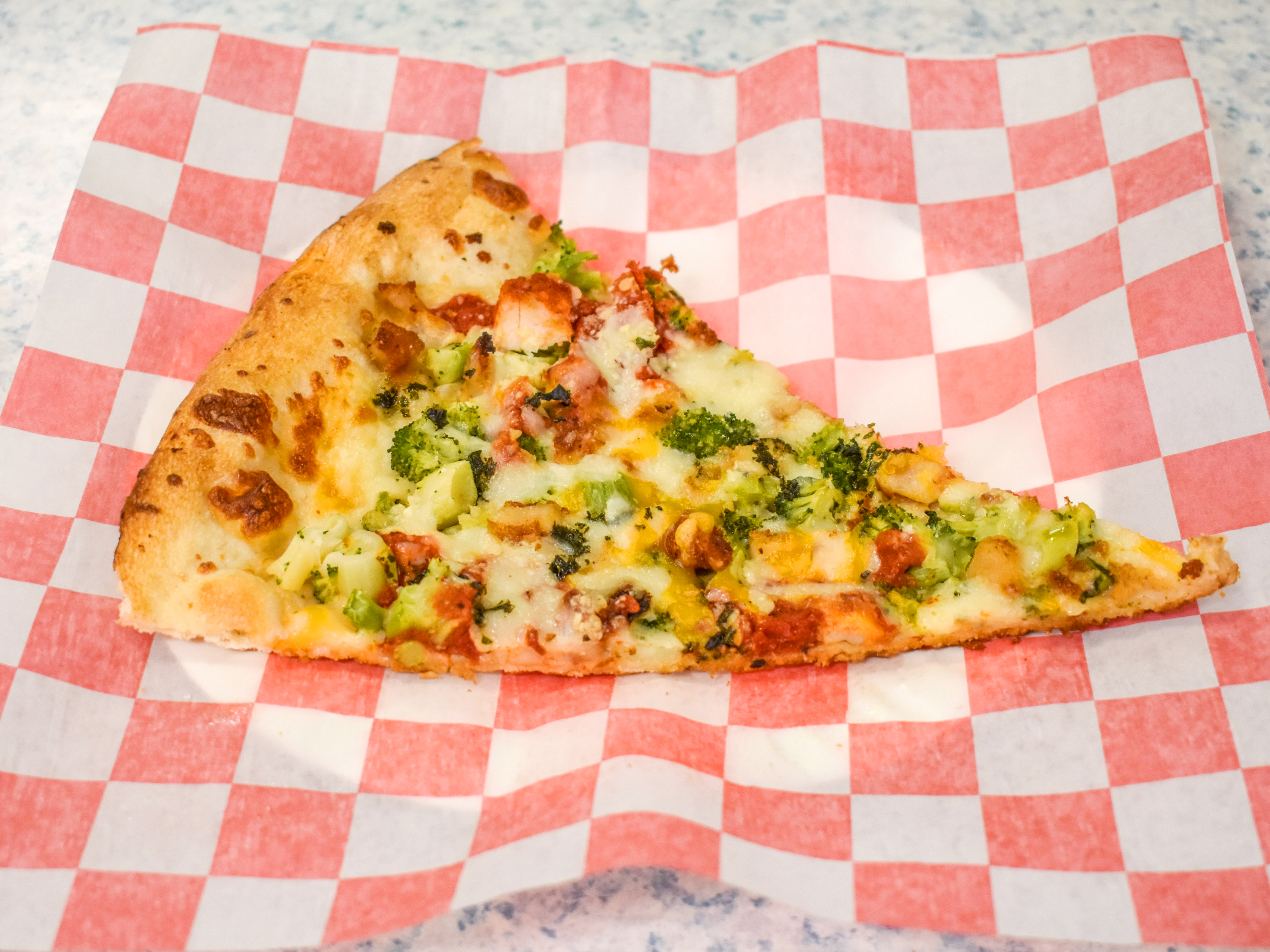 Order Chicken Broccoli Pizza food online from Sammy Pizzeria store, Ithaca on bringmethat.com