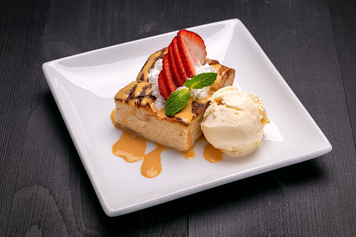 Order Croissant Bread Pudding food online from Robata Jinya store, Los Angeles on bringmethat.com