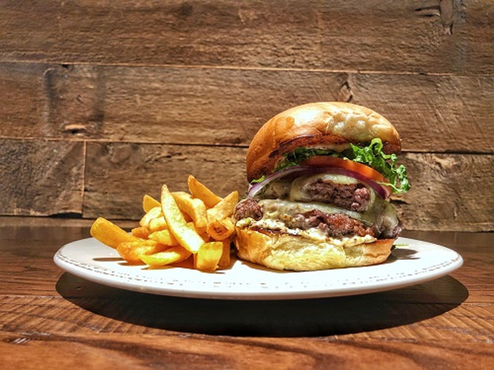 Order Angelo's Burger food online from Angelo's Wine Bar store, Chicago on bringmethat.com