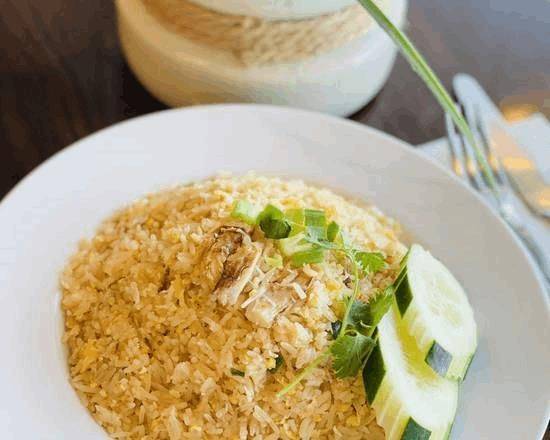 Order Crab Meat Fried Rice food online from Siam Spoon store, South San Francisco on bringmethat.com