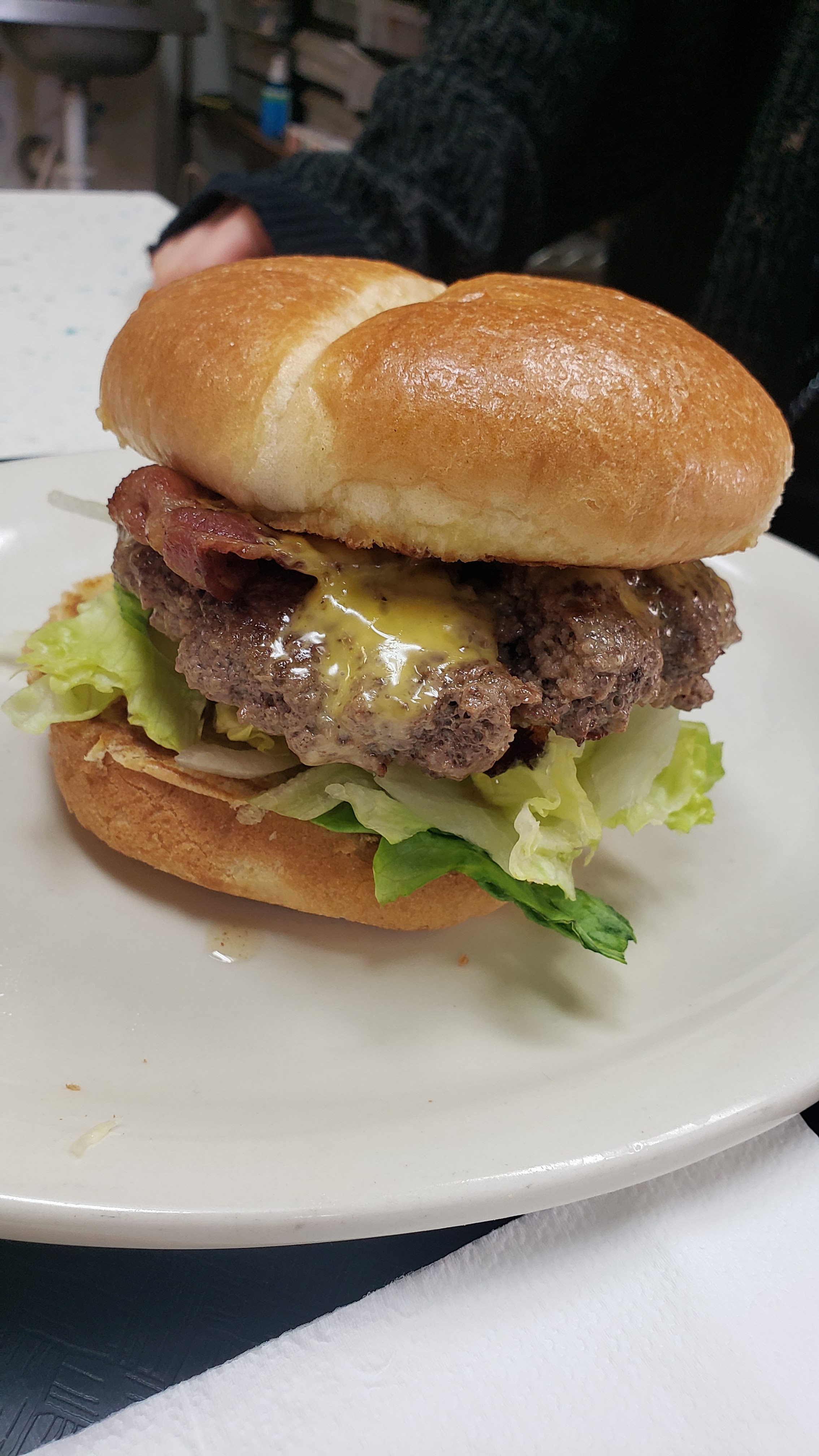 Order Best Burger food online from Best Gyros store, Cleveland on bringmethat.com