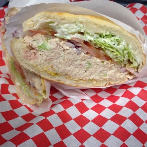 Order 14. Tuna Salad Sandwich food online from New York Slicers Deli store, Los Angeles on bringmethat.com