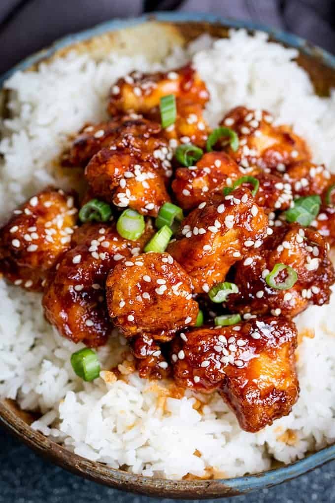 Order Rice Bowl With Sesame Chicken food online from China Wall store, Irving on bringmethat.com
