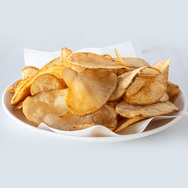 Order Side House-Made Kettle Chips food online from Hurricane Grill & Wings store, Lindenhurst on bringmethat.com