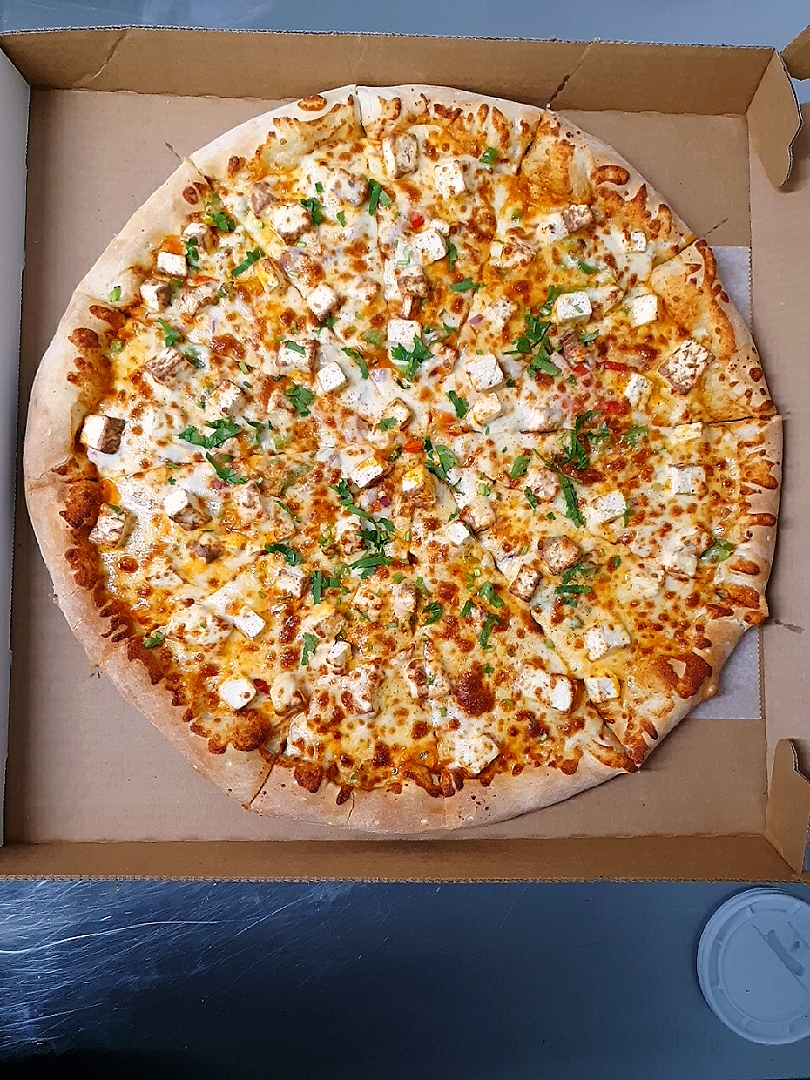 Order Paneer Tikka Pizza food online from Taza Kitchen & Pizza store, Norristown on bringmethat.com