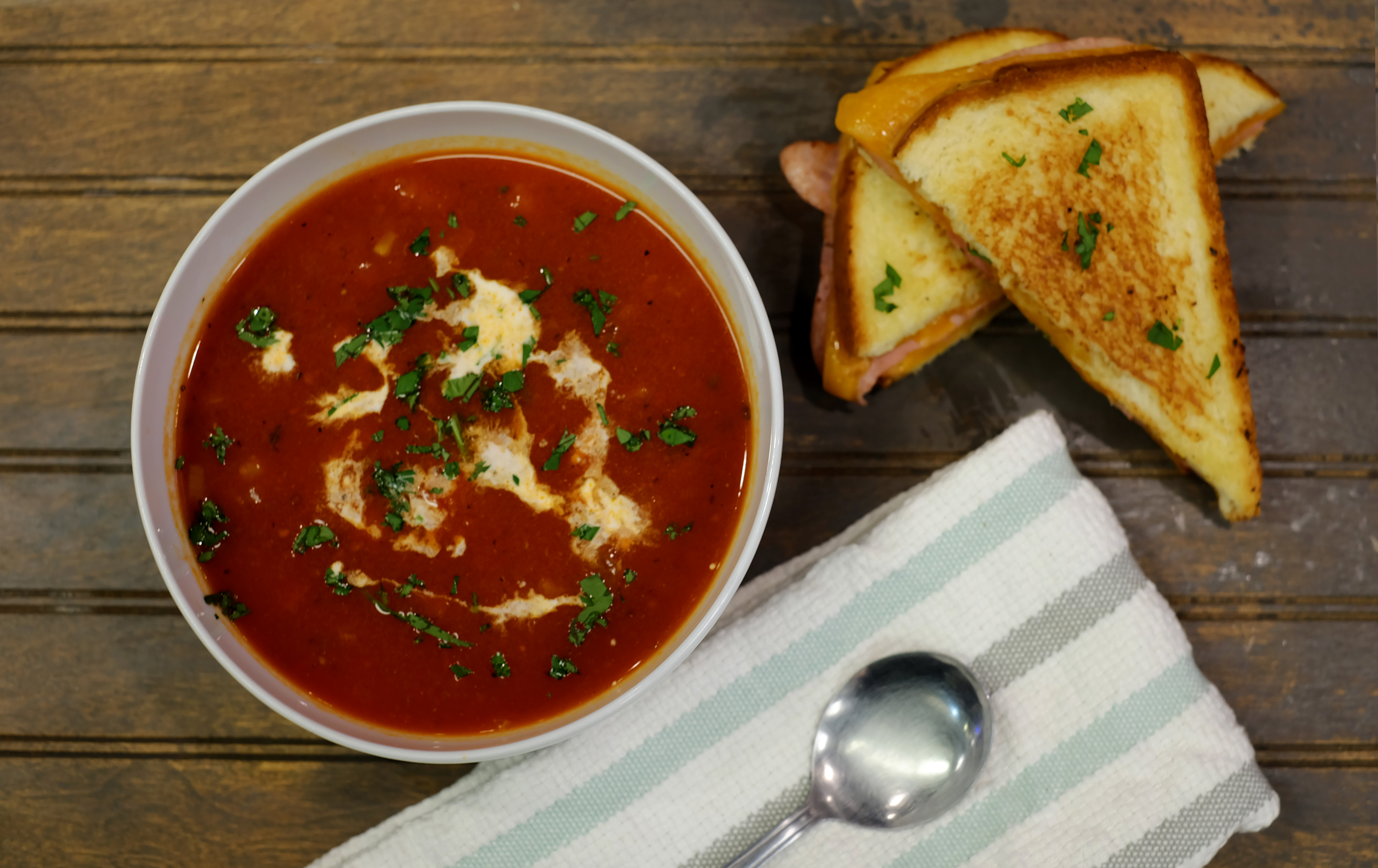 Order Tomato Bisque Soup food online from Brothbeast store, Glenview on bringmethat.com