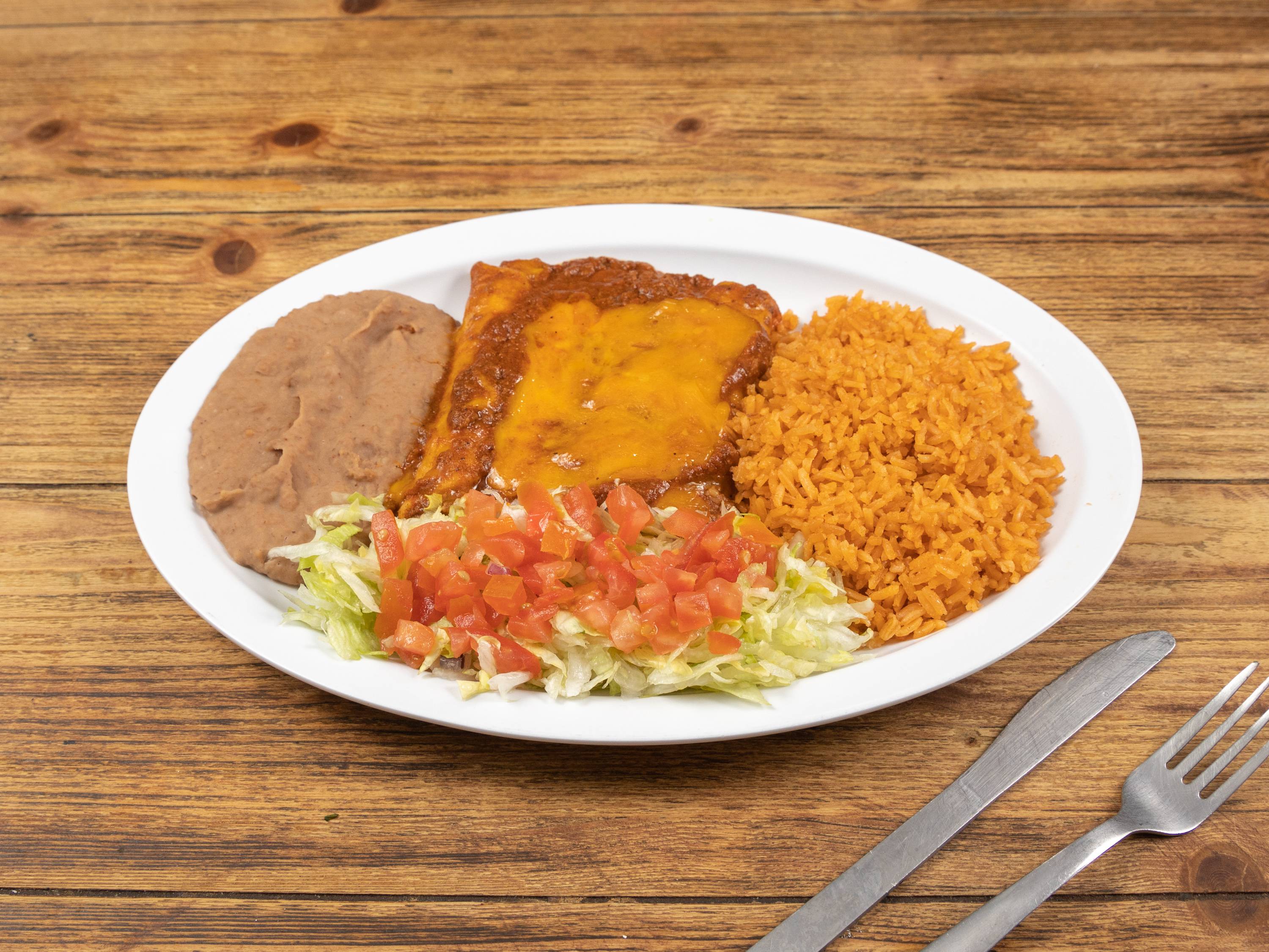 Order Beef Enchiladas food online from Tacos Flores store, Atascocita on bringmethat.com