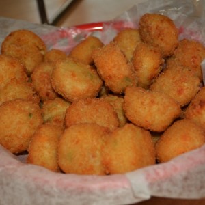 Order Fire Cracker Tots food online from Uncle Sams store, Peoria on bringmethat.com