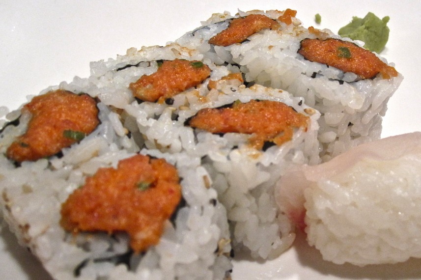 Order Spicy Tuna Maki food online from Yoshi's store, Somerville on bringmethat.com