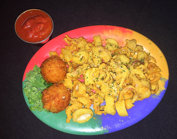 Order Fried Calamari food online from Seafood Express store, Jacksonville on bringmethat.com