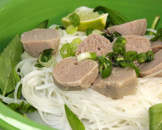 Order Beefball Pho food online from Pholicious store, Seminole on bringmethat.com